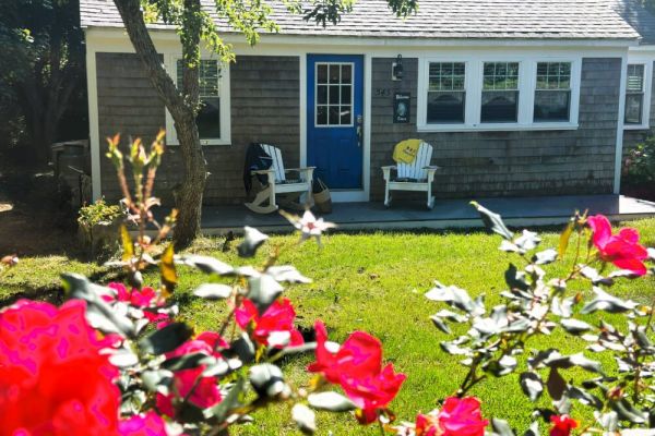 Seaclusion~New! Bayside Beach Retreat for 2-6